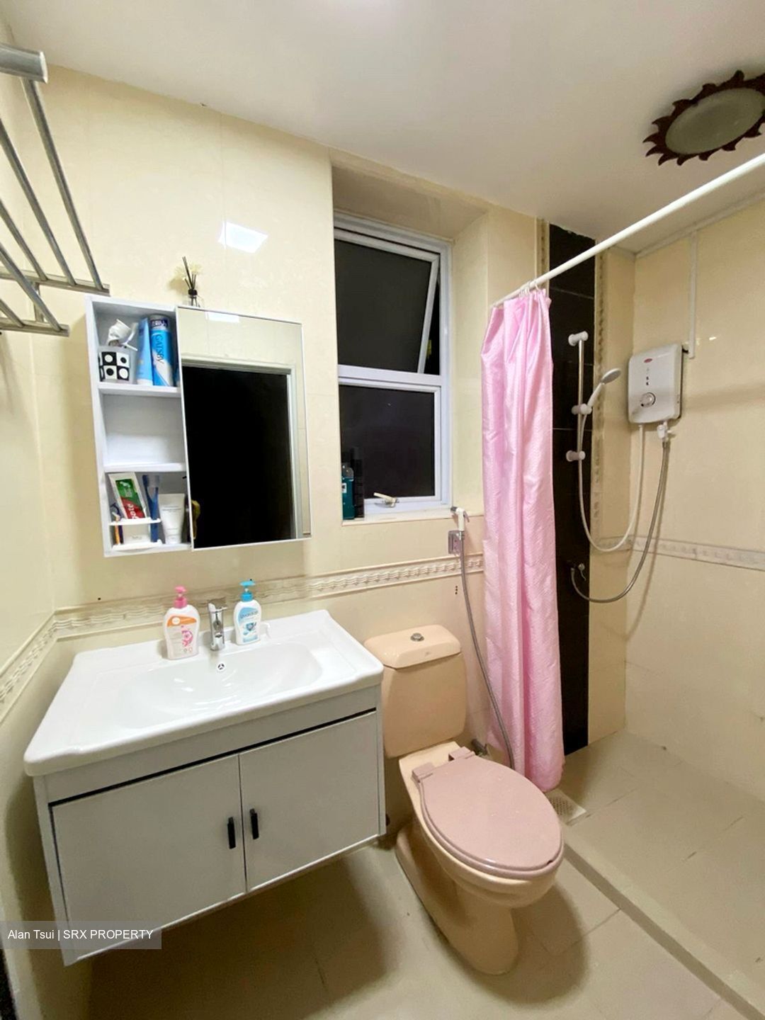 Sennett Estate (D13), Terrace #435025971